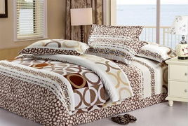 纯棉加厚磨毛四件套 婚庆首选‘亲密爱人’套件解析